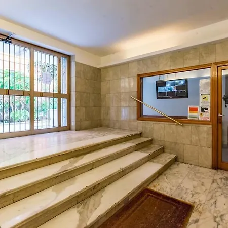 Apartment Casa Elsa Piazza Mazzini Rome