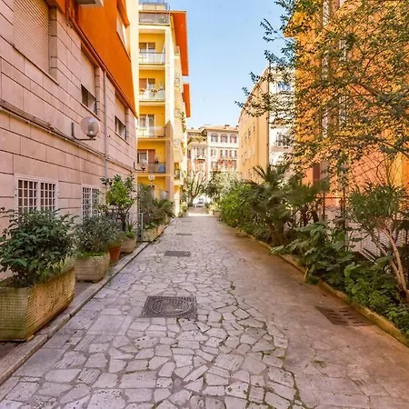 Casa Elsa Piazza Mazzini *